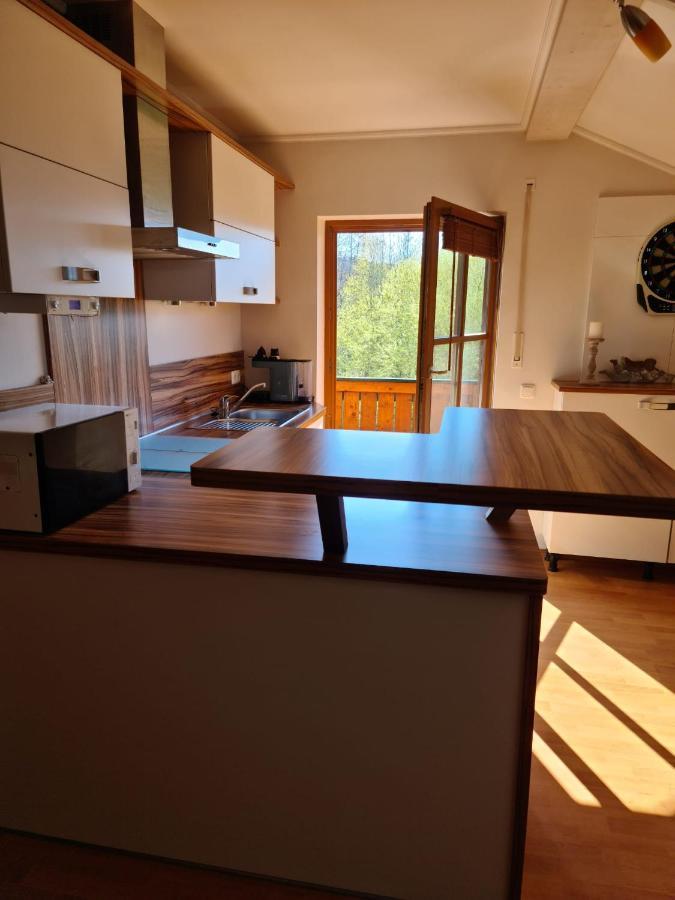 Ferienwohnung Hoamat Schmalzreich Andrea Lam Exterior foto